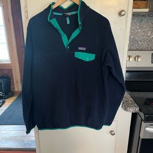Patagonia Navy and Teal Pullover